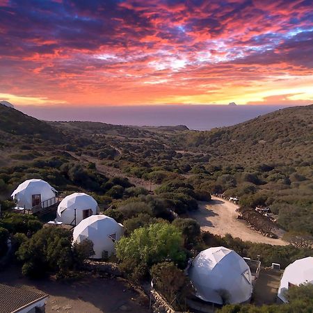 B&B Glamping Semaforo Capo Sperone SantʼAntìoco Exterior foto